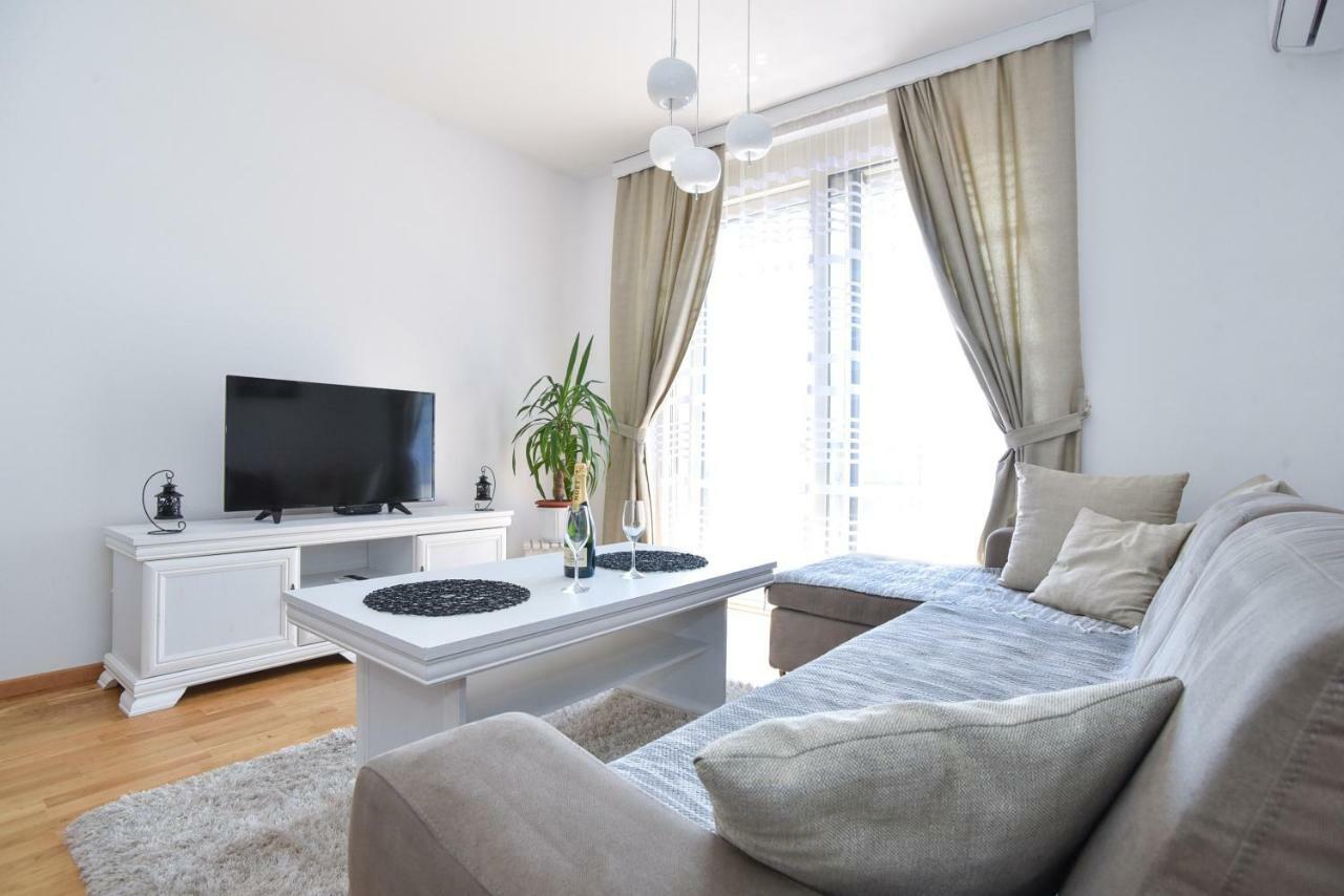 Apartment Bojana Budva Luaran gambar