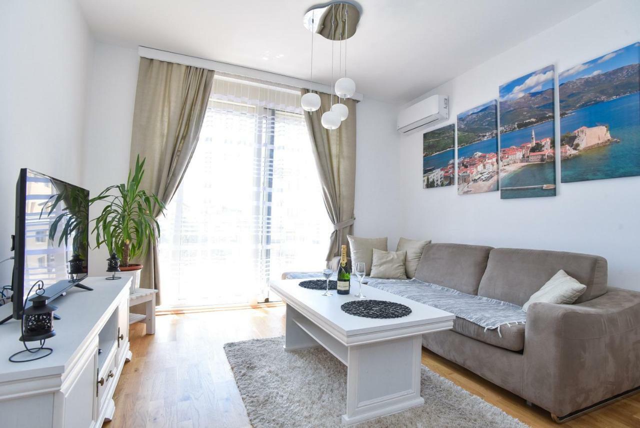 Apartment Bojana Budva Luaran gambar